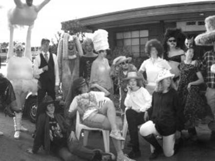800 East photo